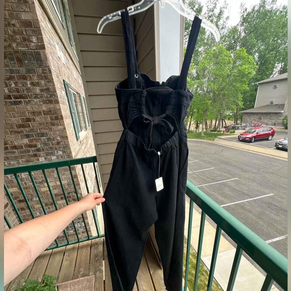 🆕 Free People Black Linen Wide-Leg Blend with Open Back Jumpsuit Size S - Picture 4 of 14